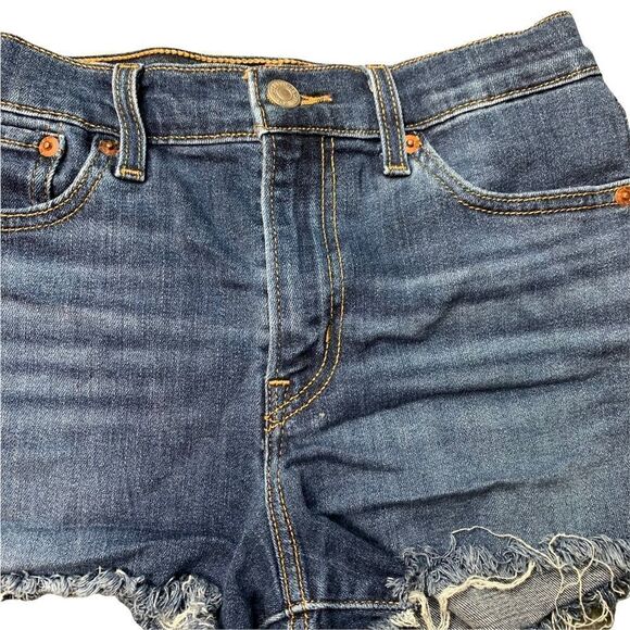 Levi’s Hi Rise Short Cut Off Shorts - Picture 6 of 8